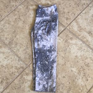 Old Navy Print Workout Capri